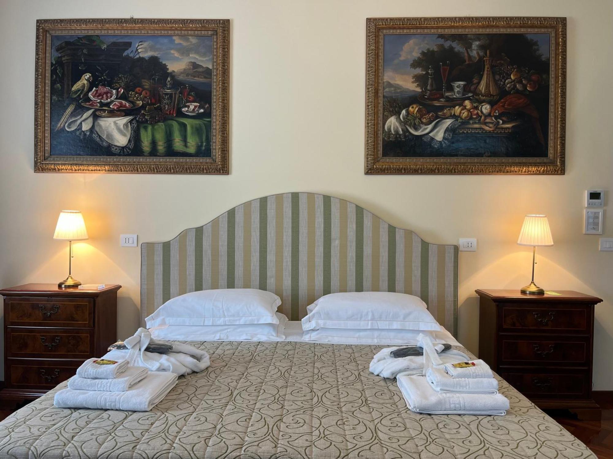 크레스펠라노 Casino Di Pragatto B&B 외부 사진